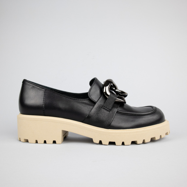 Дамски ниски обувки с връзки от естествена кожа в черно и бежово Обувки Жанет